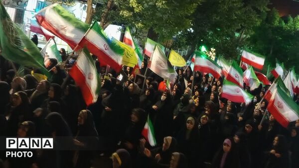 آینده‌سازان شازند در میدانِ اتحاد؛ نسل چهارمی‌ها پای‌کار اقتدار ایران