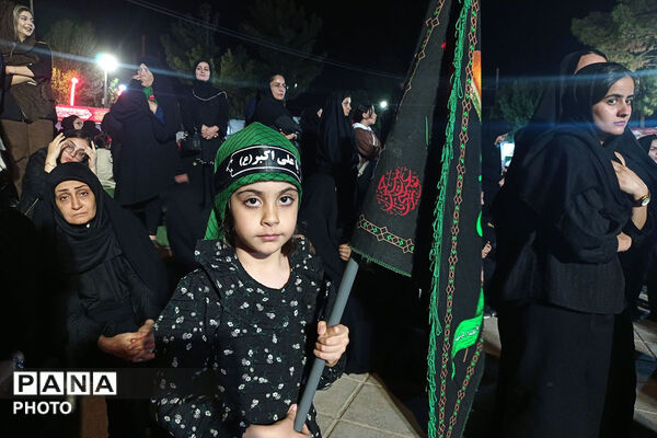 احلی من العسل نوای شیرین همدلی در تجمعات شبانه