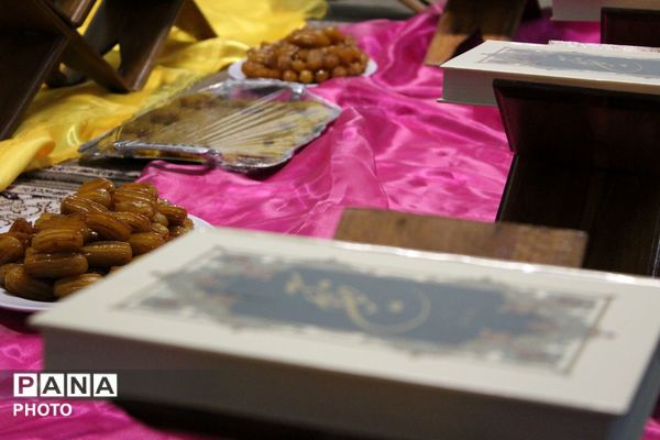 شب‌های دبیرستان  نسیبه در رمضان؛ تلفیق نور قرآن و شور افطاری