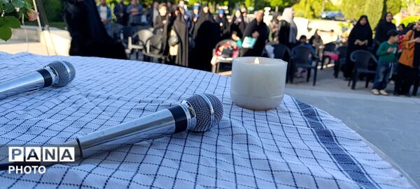 گردهمایی اهالی فرهنگ و هنر در فرهنگسرای سیمرغ نیشابور 