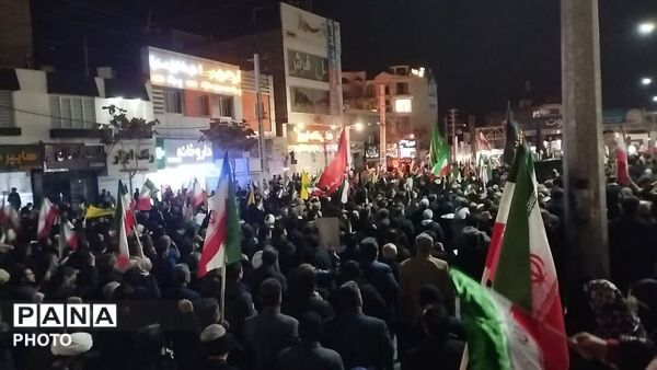 تشییع پیکر شهیدپاسدار بردستان مردم ساوجبلاغ