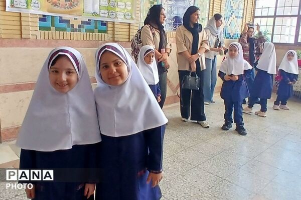 جشن شکوفه‌ها و آغاز شیرین کلاس اولی‌ها در دبستان دخترانه امین