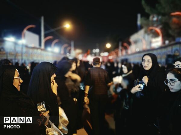 پخت ۴۰ دیگ قلور نذری در بیرجند
