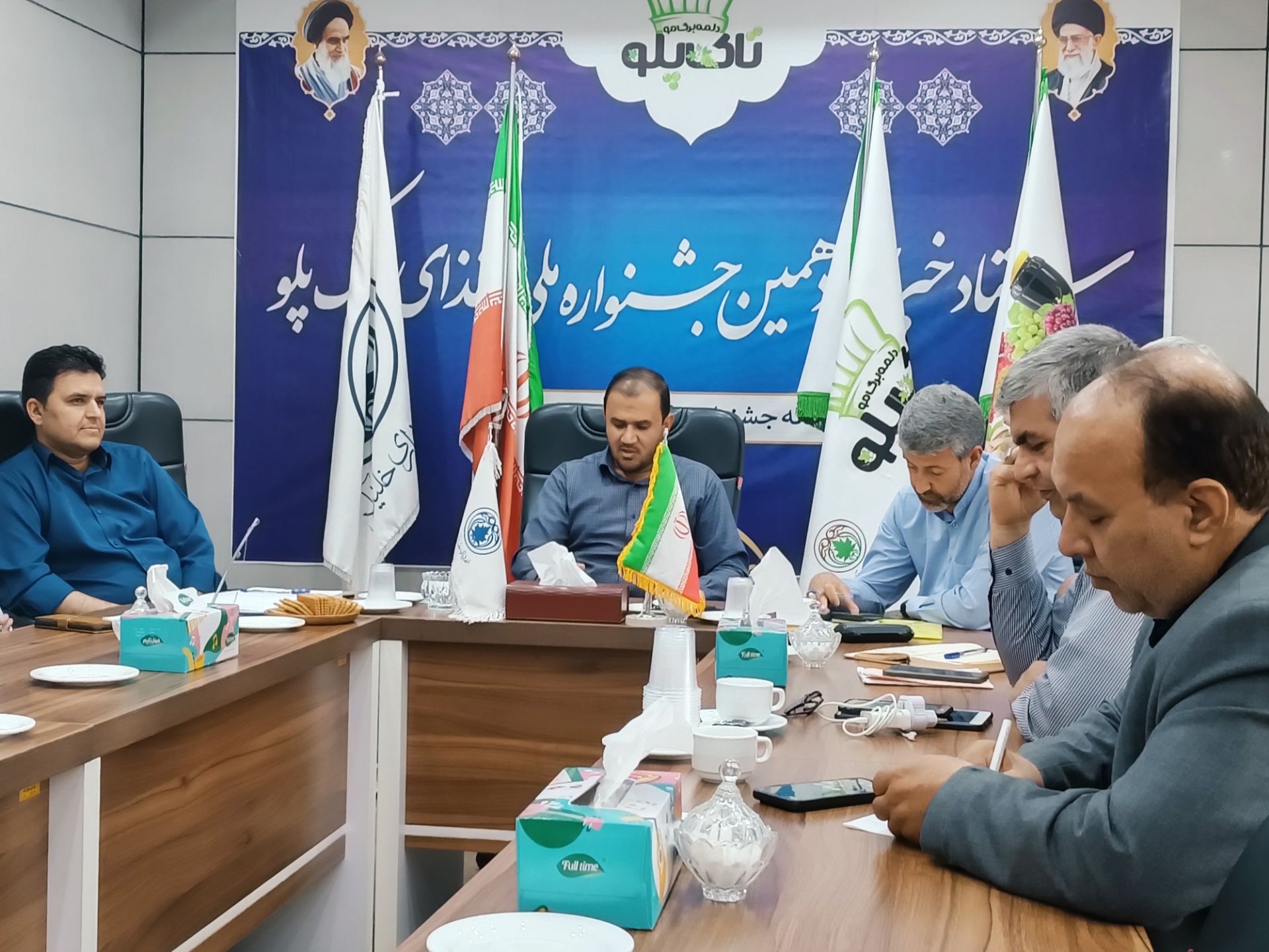 دومین جلسه نشست خبری در مورد جشنواره تاک پلو خلیل اباد