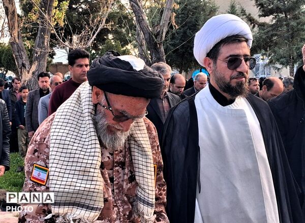 نماز عید سعید فطر در شهرستان کاشمر 
