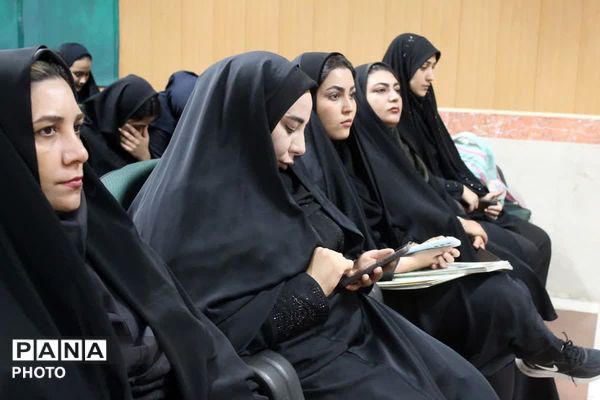 گرامیداشت هفته سلامت؛در اداره‌ آموزش و پرورش جوادآباد