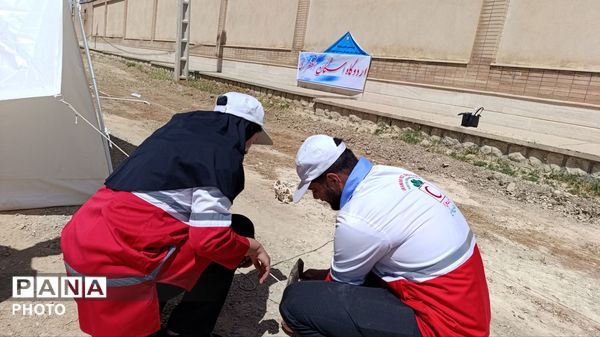استقرار اردوگاه اضطراری توسط تیم دادرس پیشرفته هلال‌احمر