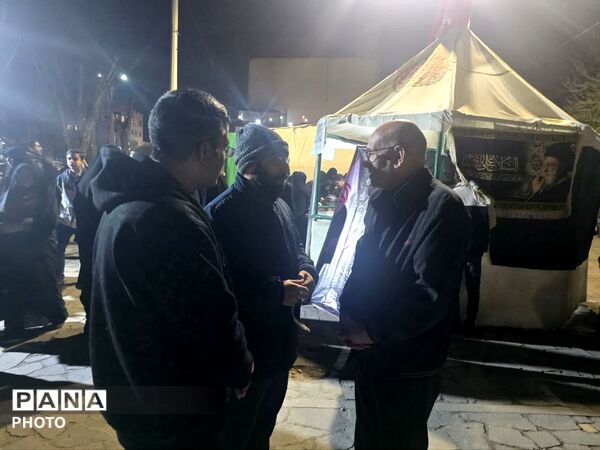 بازدید مدیرکل آموزش و پرورش استان از موکب‌های فرهنگیان و دانش‌آموزی ناحیه دو یزد
