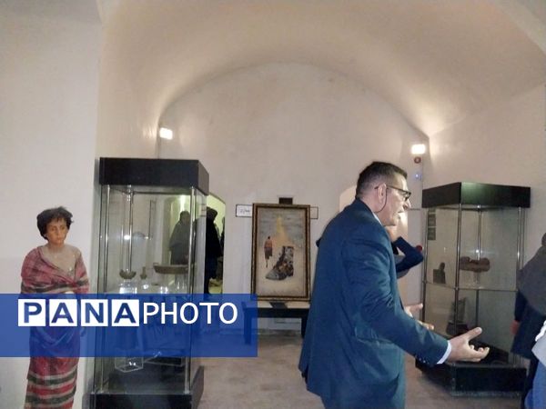 بازدید دانش‌‌آموزان آموزشگاه فدک از موزه میراث فرهنگی 