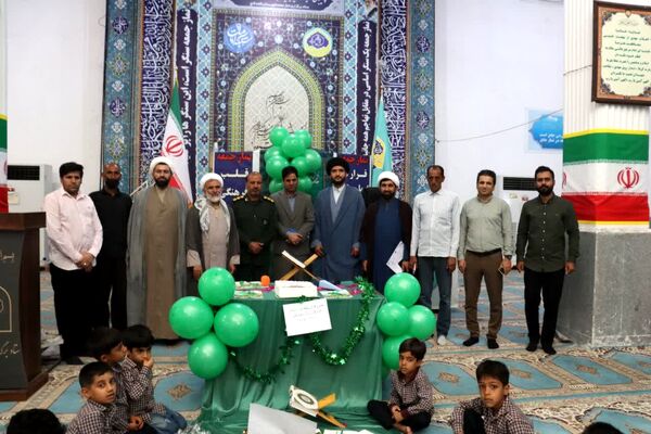 جشن بزرگ قرآن کلاس اولی‌ها در قلعه‌گنج