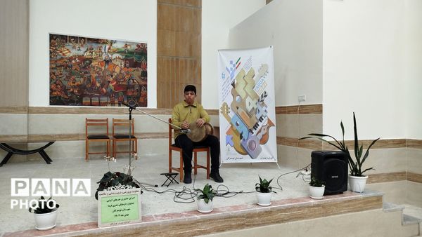 مسابقات فرهنگی و هنری در دبیرستان شاهد بنت الهدی تویسرکان