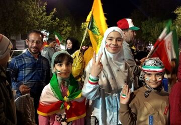 صدای امید فردا؛ حضور پرشور کودکان و نوجوانان در قلب نیشابور 