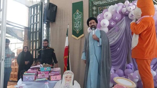 جشن تکلیف دانش‌آموزان دبستان شهید کاظم بهمنش ناحیه 4 کرج 