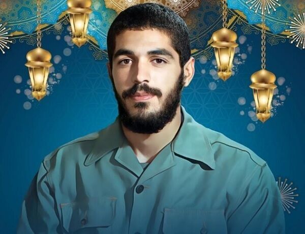 پهلوانی در گود دفاع از میهن؛ شهید ابراهیم هادی  دانش آموزی که قهرمان کشتی بود