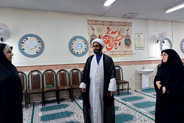 بازدید سرپرست معاونت پرورشی اداره آموزش و پرورش کهریزک از دبیرستان زنده‌یاد الهام شریعت
