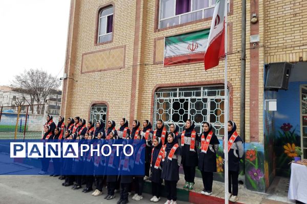 جشن ولادت حضرت قائم(عج) در مدرسه17 شهریور 