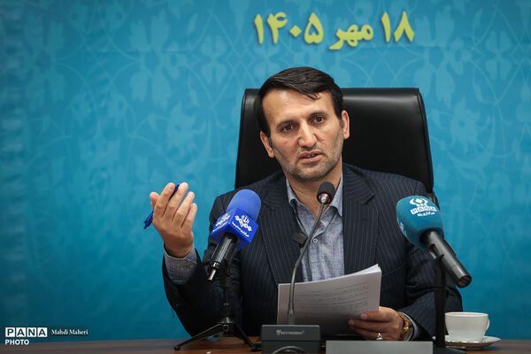 نشست خبری سخنگوی وزارت آموزش و پرورش با دانش‌آموز خبرنگاران پانا