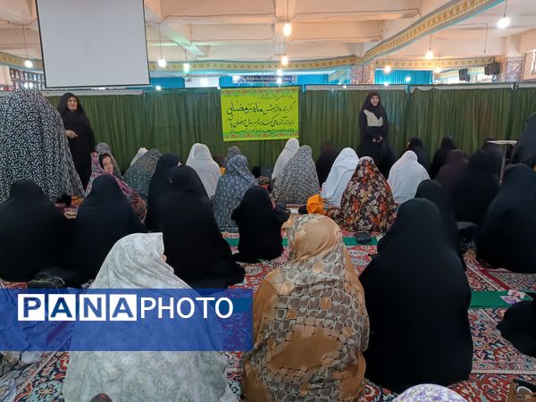 تجلیل از حافظ کل قرآن، مدد جوی روشن دل در نماز جمعه