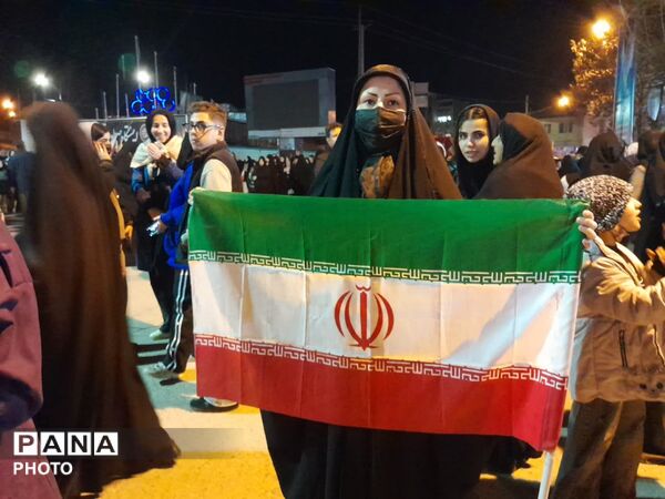 تداوم تجمعات شبانه مردمی در خونخواهی شهید امت و آئین شبی با پیکر شهدا