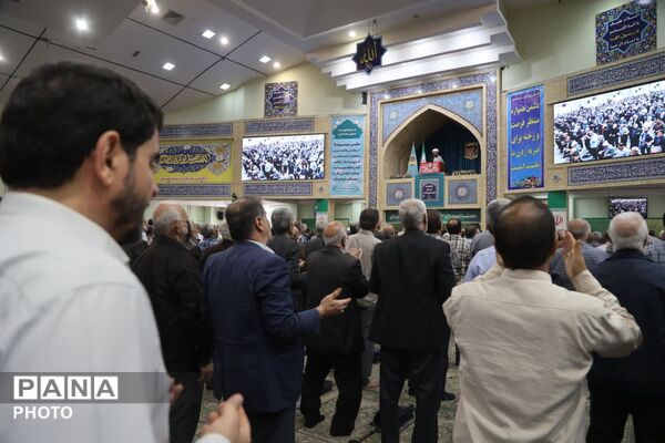 اقامه نماز جمعه همدان به امامت آیت‌الله شعبانی