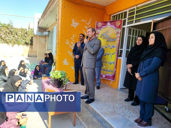 نواختن زنگ آغاز هفته سلامت روان در شهرستان سملقان