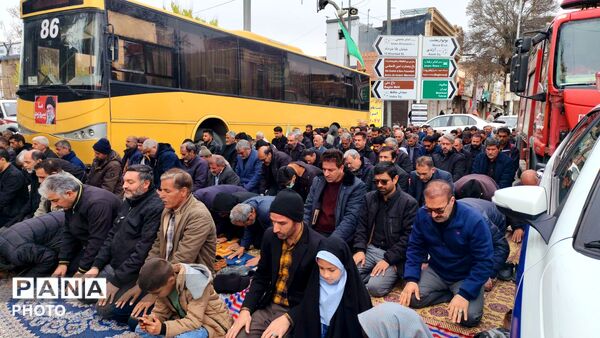 اقامه نماز عبادی سیاسی جمعه در روز قدس نیشابور 