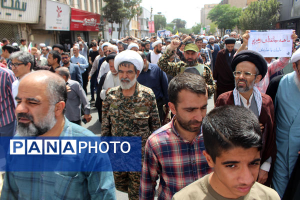 جلوه های حماسی خشم و انزجار مردم قم از جنایات رژیم صهیونیستی 