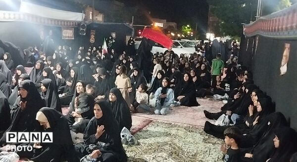 شور حسینی در شب تاسوعا؛ الشتر یکپارچه سیاه‌پوش شد