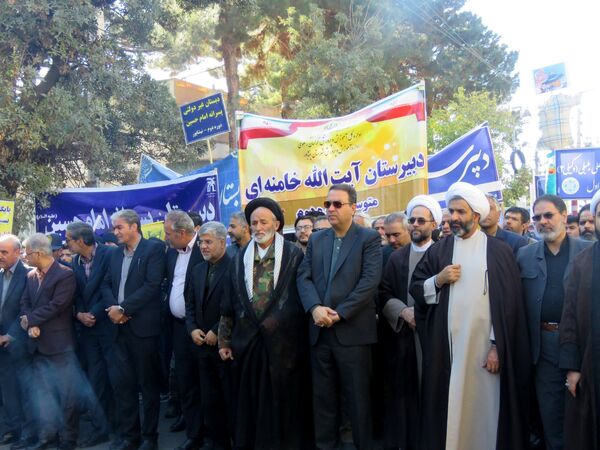 گذری بر ۱۳ آبان نیشابور 