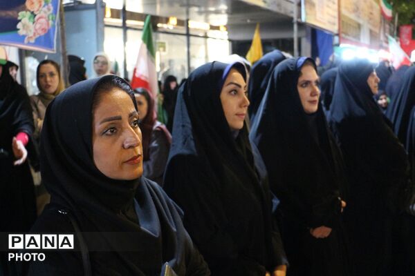 اجرای طرح ویزیت رایگان  دندان  در اجتماعات شبانه بجنورد