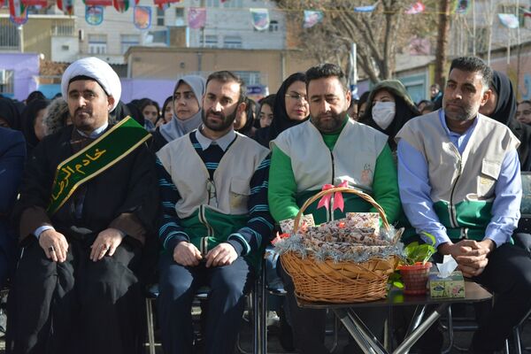 طنین زنگ انقلاب در بهارستان‌دو 