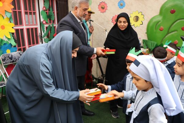 غنچه های بهارستانی آغاز سال تحصیلی را جشن گرفتند