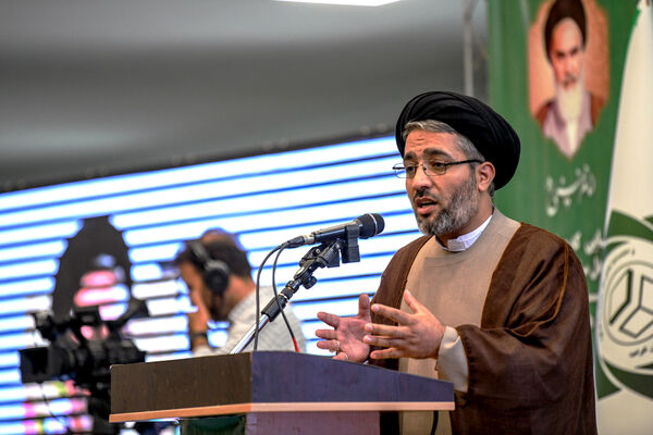 همایش فرهیختگانی عالم تمدن ساز در ارومیه