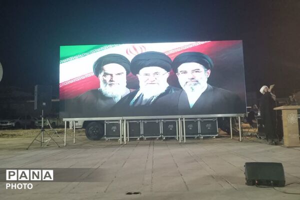 شکوه بیعت اهالی زرقان با آرمان‌های رهبر شهید