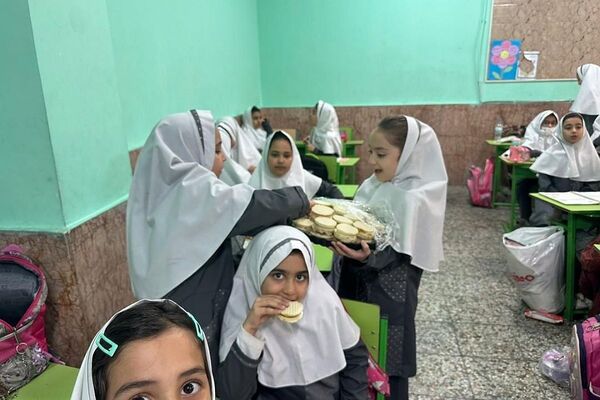 برگزاری ایام فاطمیه در مدارس شهرستان شهریار با شکوه هر چه تمام