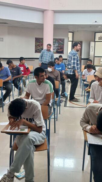 بازدید سرپرست اداره آموزش و پرورش استثنایی استان از روند برگزاری امتحانات نوبت دوم