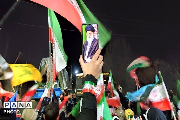 مردم شهر بار سلیبریتی های خیابان ها شدند