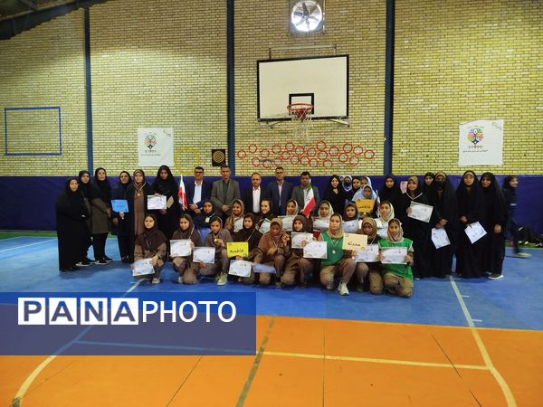 مسابقات داژبال مدارس متوسطه اول بندرلنگه