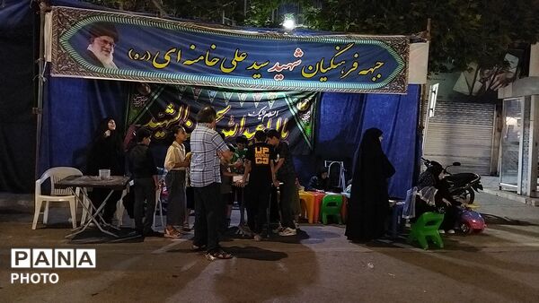 موکب جبهه فرهنگیان نیشابور در چهارمین شب ماه محرم ۱۴۰۵