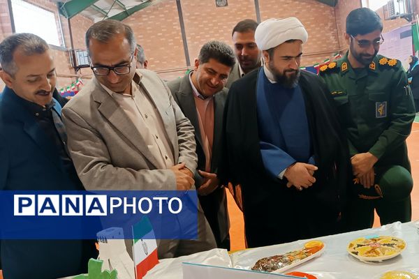 همایش بزرگ یاوران انقلاب در فیروزکوه