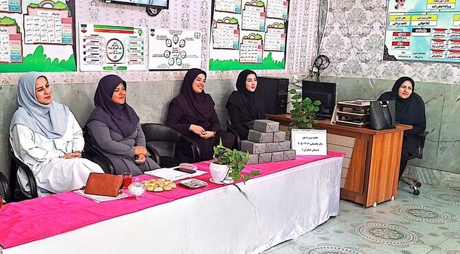 آمادگی کامل شورای معلمان دبستان ستایش و صابران یک شهریار برای سال تحصیلی جدید