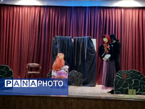 بازبینی هفتمین جشنواره تئاتر معلولین  منطقه  کویر در نیشابور