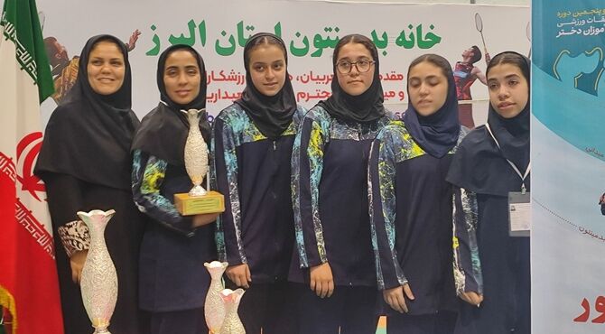 رقابت دانش‌آموزان  بدمینتون مسابقات ورزشی کشور  در کرج 