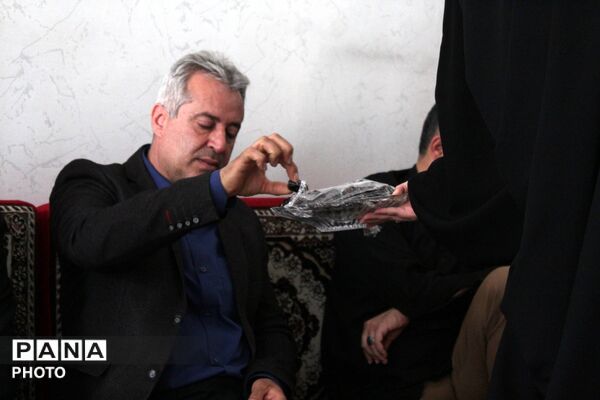 دیدار با خانواده شهیدان تقی زاده،پانزده شهید جنگ رمضان