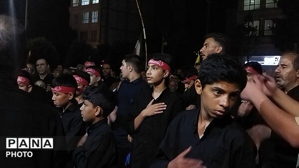 مراسم احلی من العسل در نیشابور 