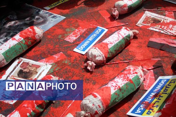 تجمع بزرگ دانش‌آموزان و فرهنگیان در حمایت از مردم مظلوم غزه و فلسطین