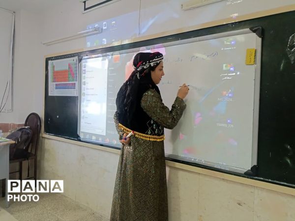 معلم‌های نمونه؛ معماران آینده و الهام‌بخش نسل‌ها