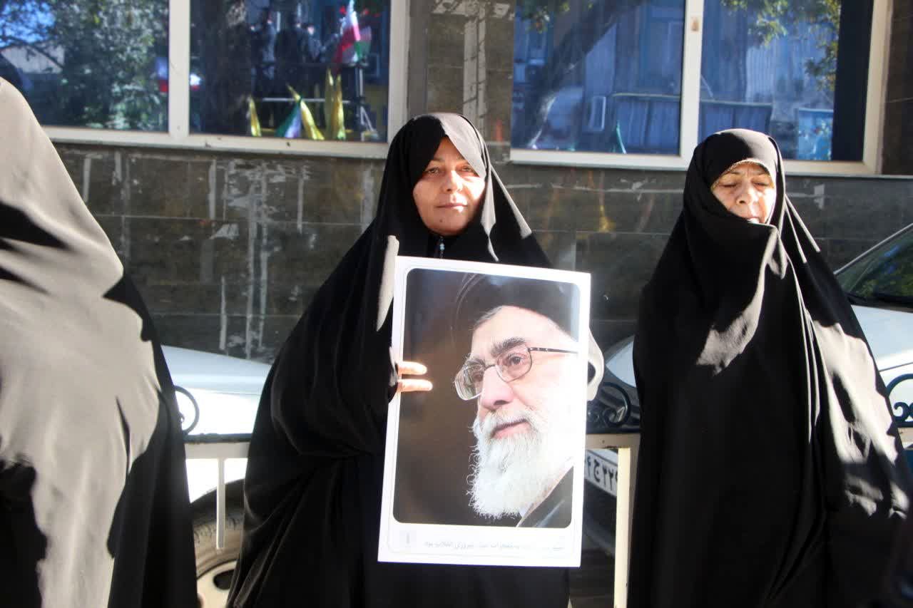 خروش یک‌صدا در حمایت از آرمان‌های انقلاب