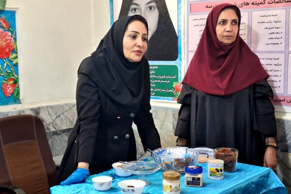 آغاز فعالیت‌های مهارت محور پایگاه تابستانی در دبیرستان توحید یک