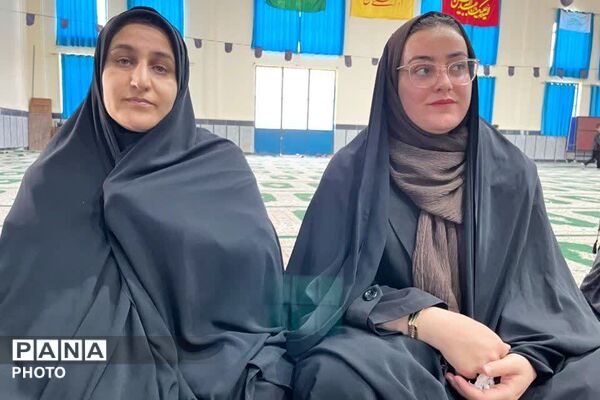 تجلیل از معلمان نمونه منطقه دیشموک